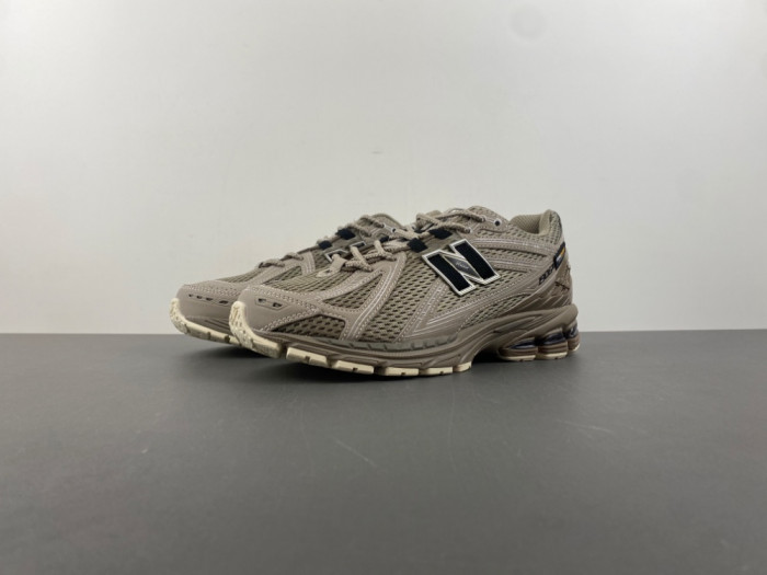 N3w Balance 1906R Cordura Olive Tan U1906ROB