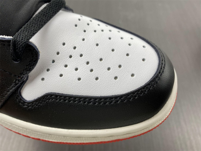 AIR Jordan 1 Retro High Track Red 555088-112