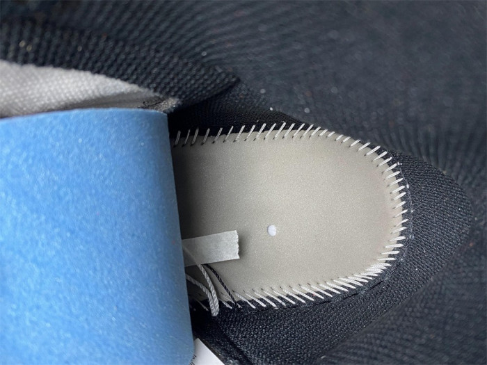 AIR Jordan 1 Retro High Track Red 555088-112