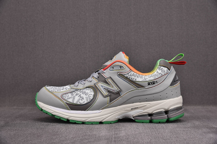 N3W BLANCE SNEAKER