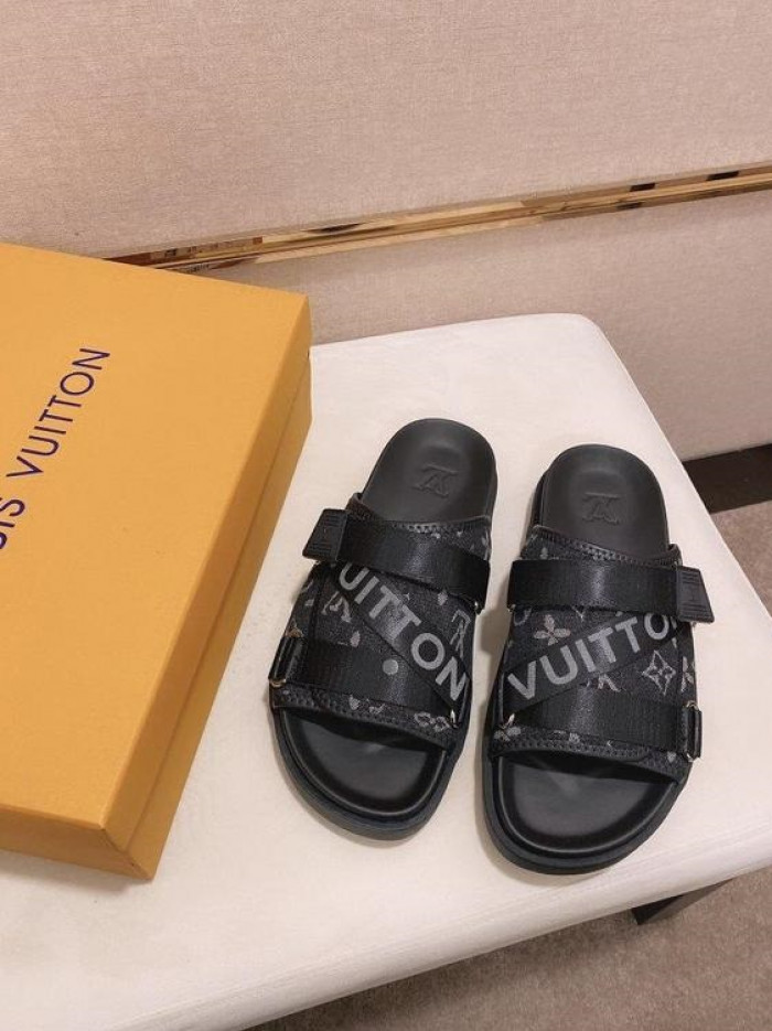 Lou1su1tt slides