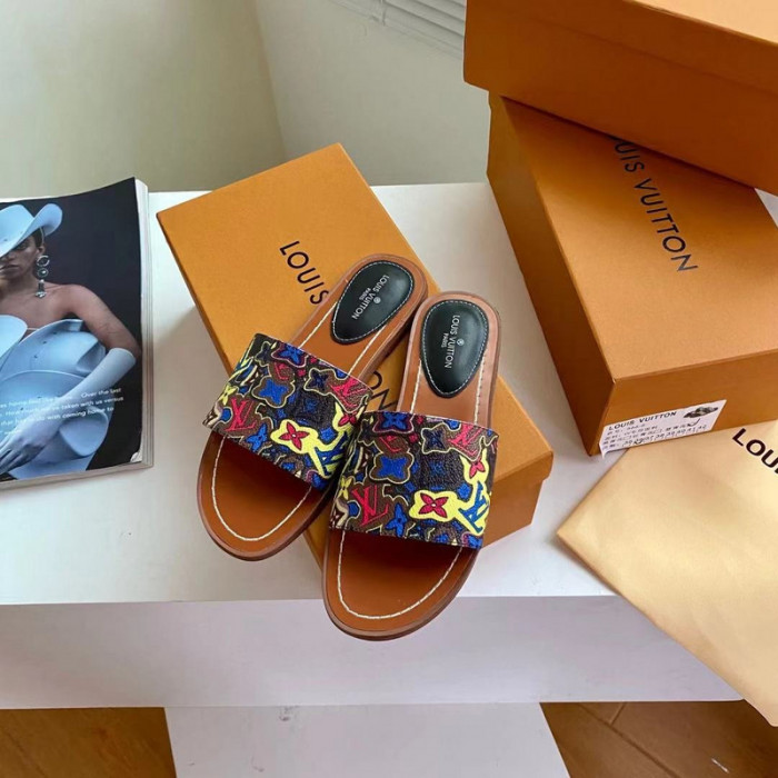 Lou1su1tt slides