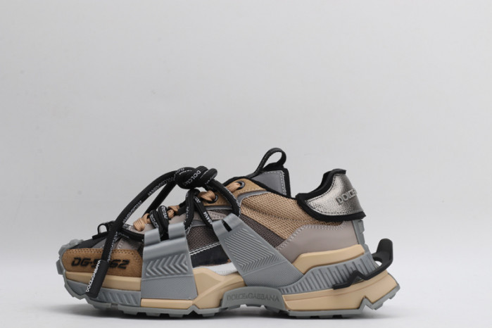 D.G. Sneaker